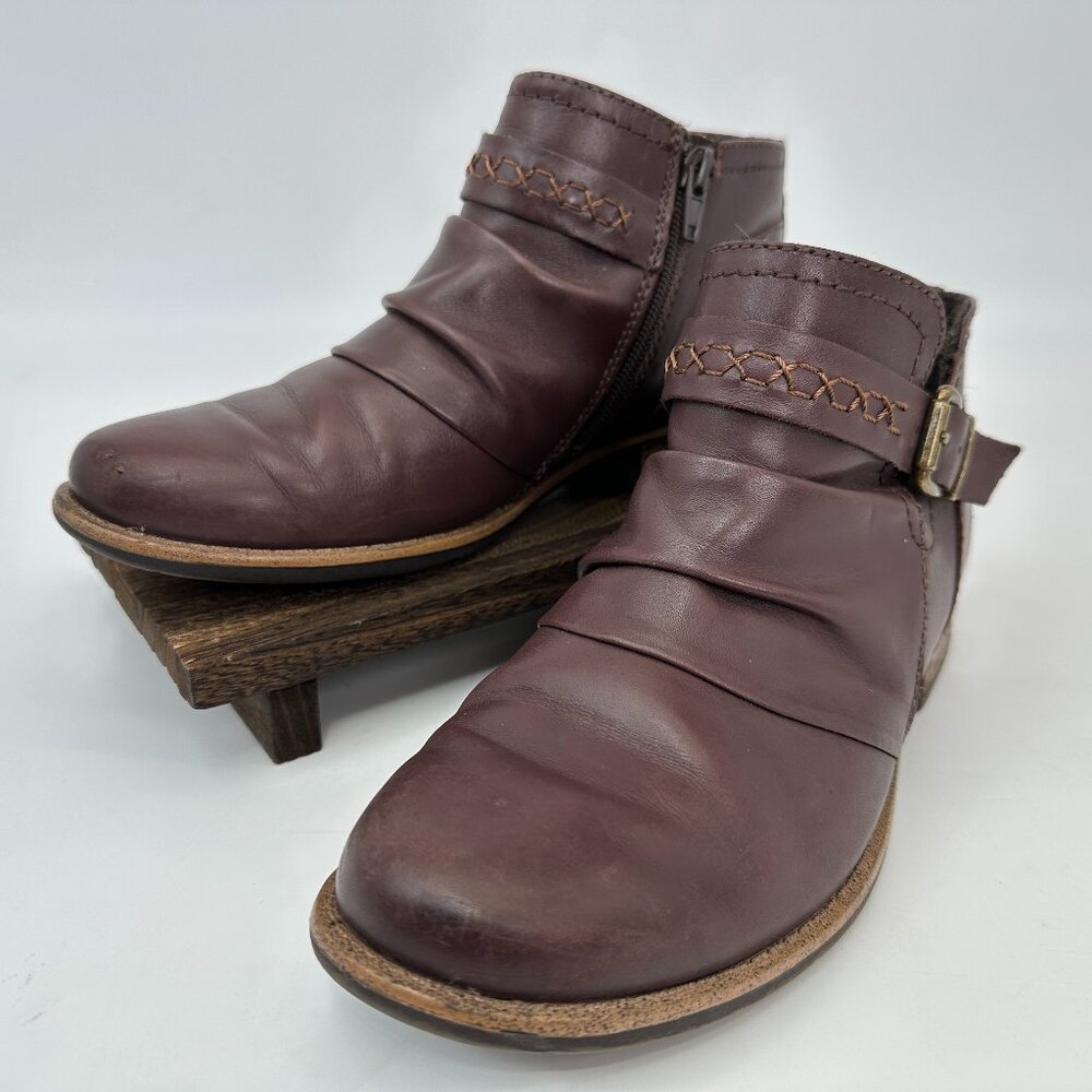 EARTH ORIGINS Abby Leather Ankle Boots Size 8.5M Walnut Brown Zip Side Buckle